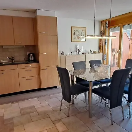 Grosses Moos 22 - Spacious 2-bedroom Flat With סאס פה